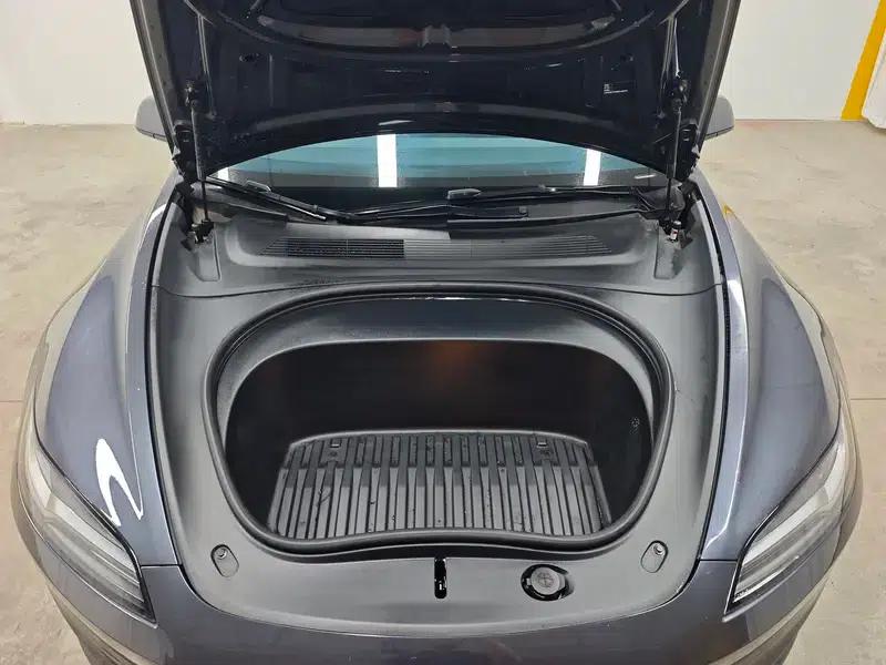 Model 3 2025 Rear-Wheel Drive — миниатюра 10