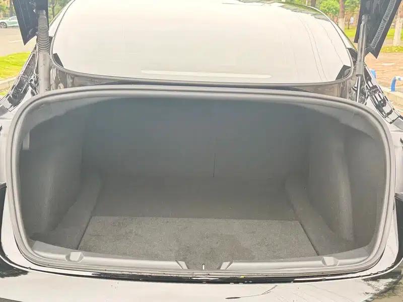 Model 3 2023 Rear-Wheel Drive — миниатюра 21
