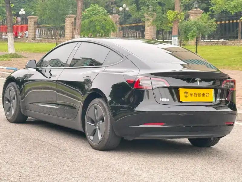 Model 3 2023 Rear-Wheel Drive — миниатюра 4