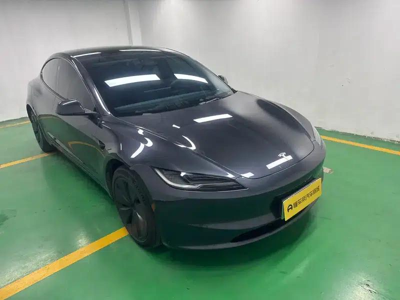 Model 3 2023 Rear-Wheel Drive — миниатюра 3