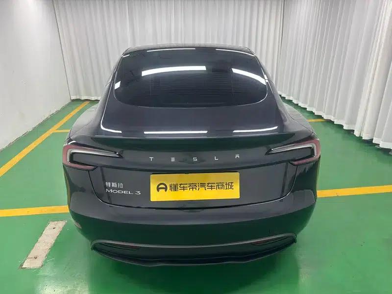 Model 3 2023 Rear-Wheel Drive — миниатюра 6