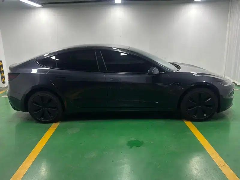 Model 3 2023 Rear-Wheel Drive — миниатюра 8