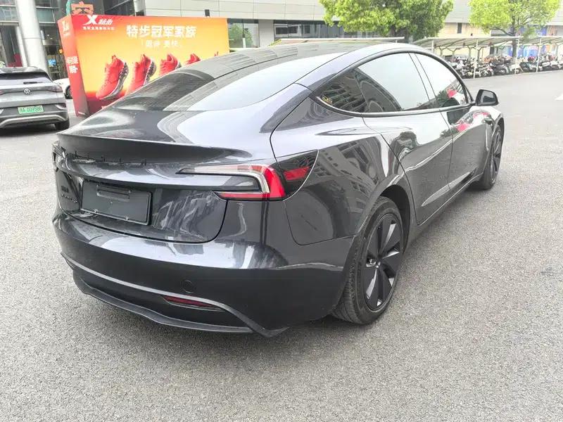 Model 3 2023 Rear-Wheel Drive — миниатюра 6
