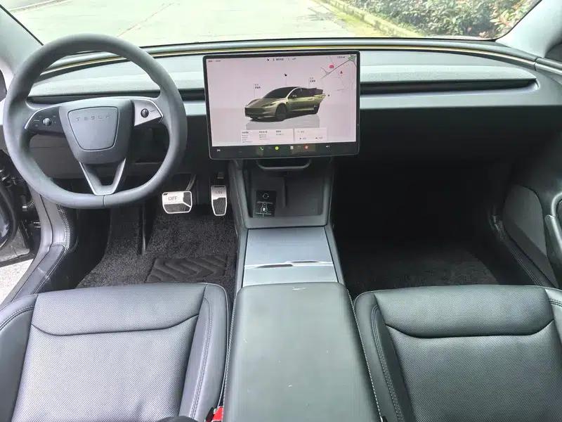 Model 3 2023 Rear-Wheel Drive — миниатюра 7