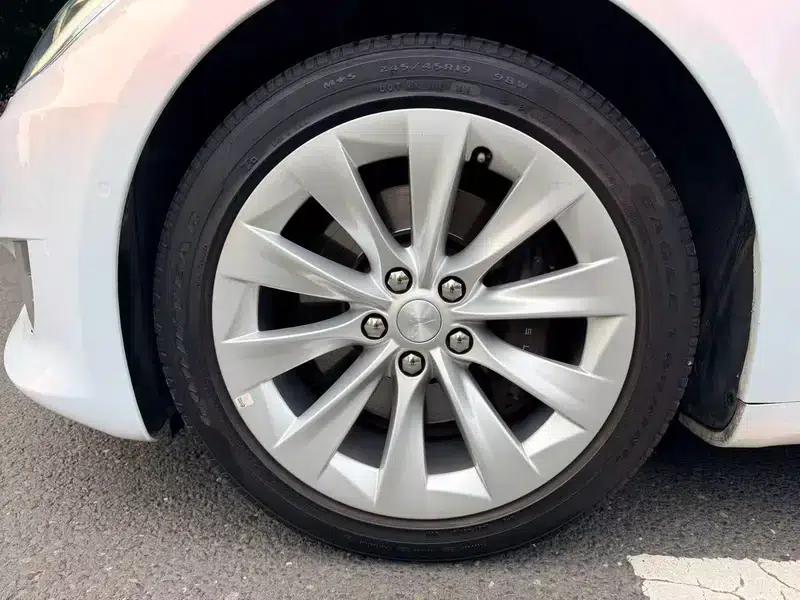 Model S 2017 75 — миниатюра 9