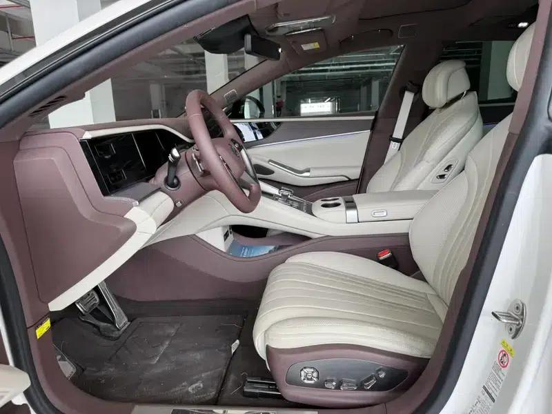 Denza Z9GT DM 2024 1100 AWD Ultra Edition — миниатюра 14