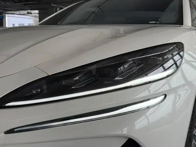 Denza Z9GT DM 2024 1100 AWD Ultra Edition — миниатюра 9
