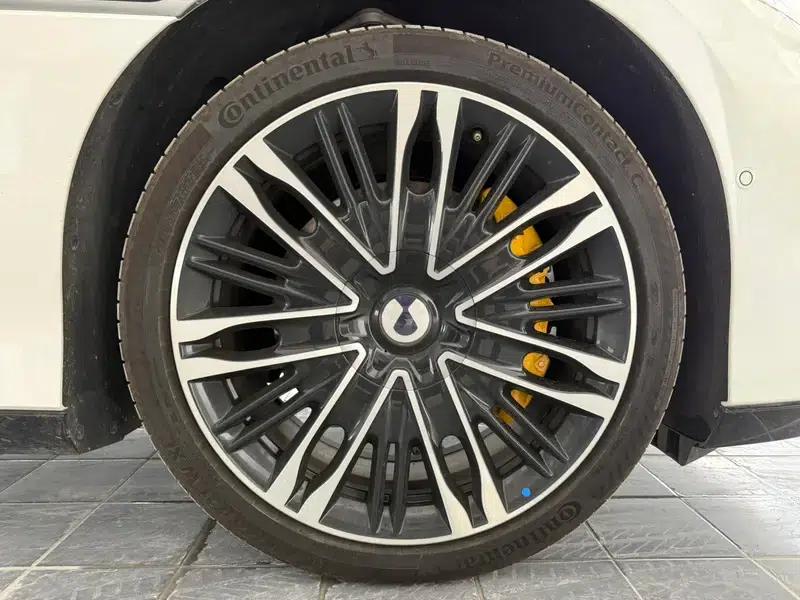 Denza Z9GT DM 2024 1100 AWD Ultra Edition — миниатюра 10
