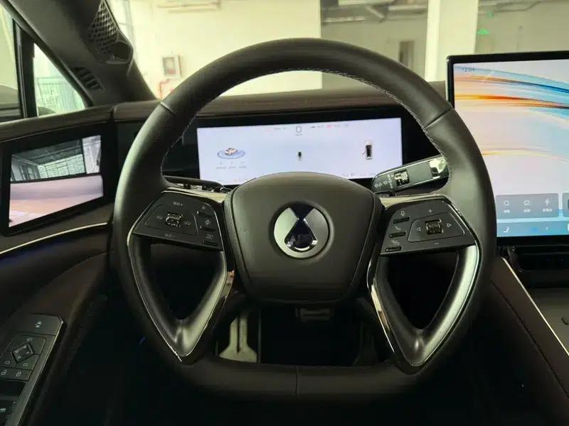 Denza Z9GT DM 2024 1100 AWD Ultra Edition — миниатюра 14
