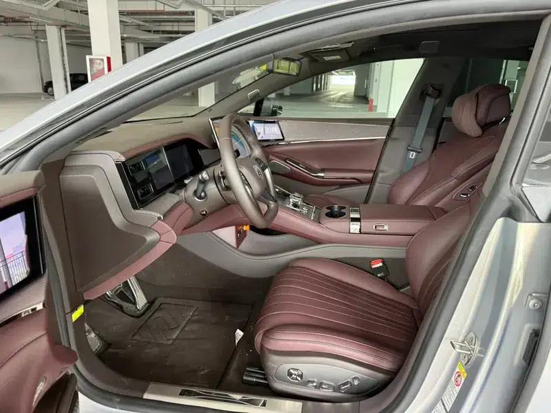 Denza Z9GT DM 2024 1100 AWD Ultra Edition — миниатюра 15