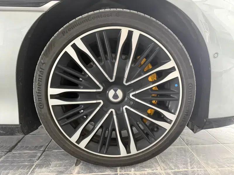 Denza Z9GT DM 2024 1100 AWD Ultra Edition — миниатюра 11