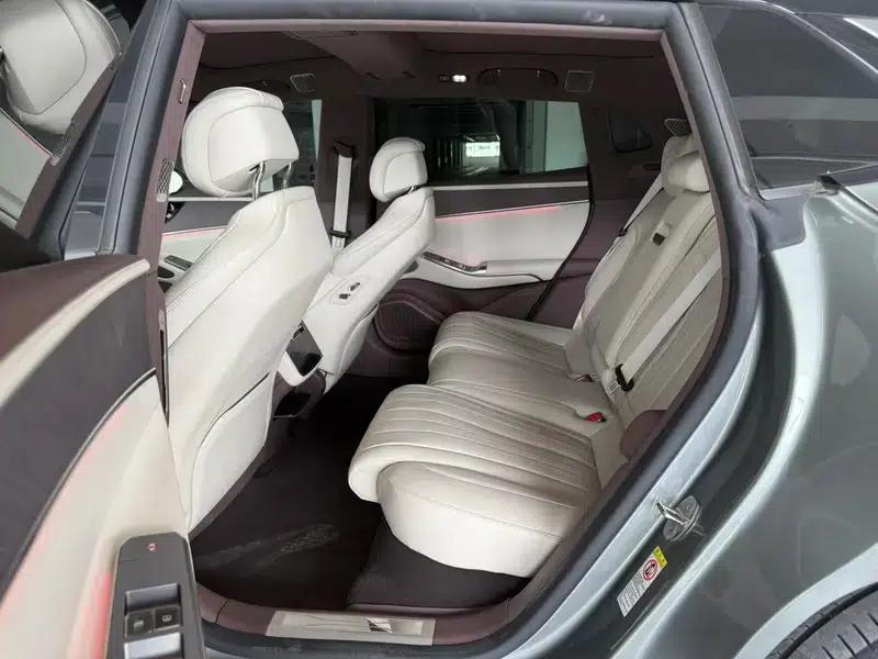 Denza Z9GT DM 2024 1100 AWD Ultra Edition — миниатюра 17