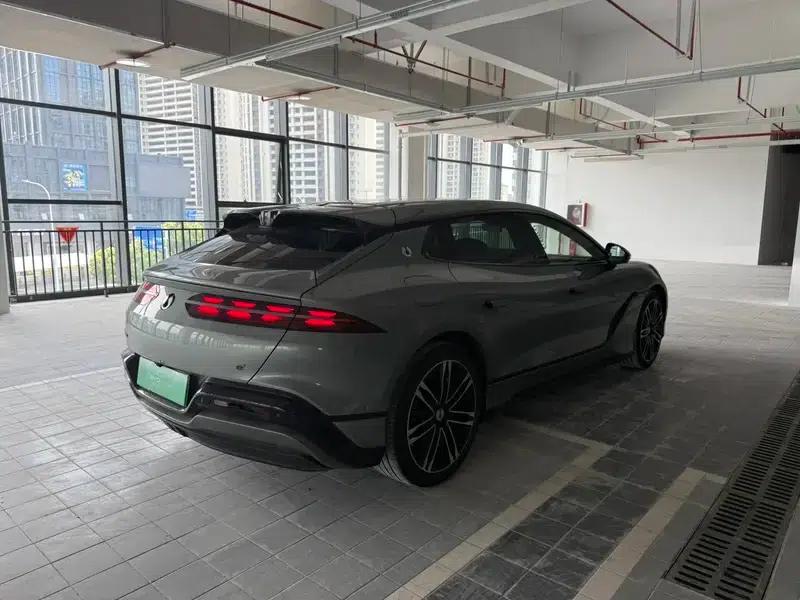 Denza Z9GT DM 2024 1100 AWD Ultra Edition — миниатюра 6