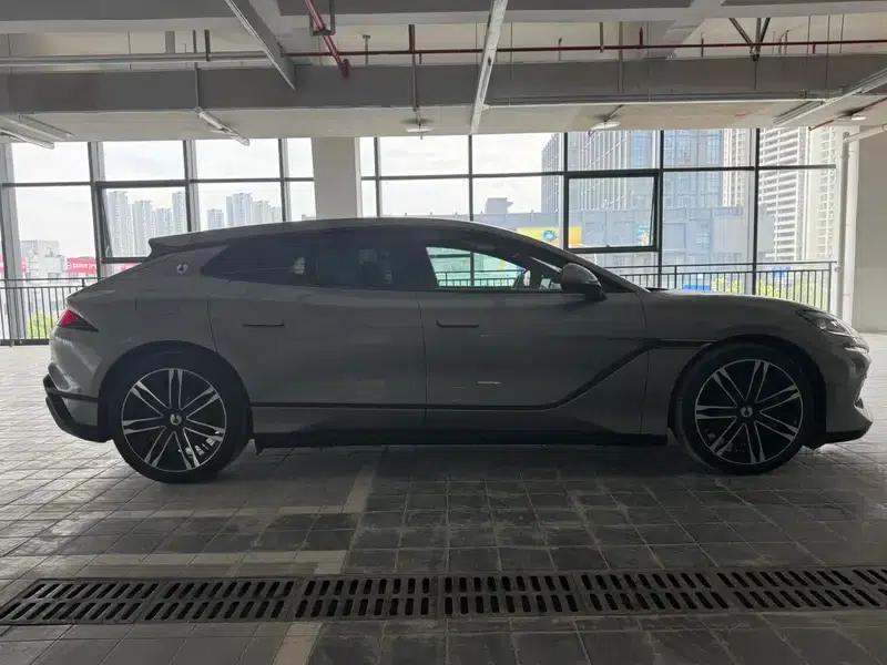 Denza Z9GT DM 2024 1100 AWD Ultra Edition — миниатюра 7