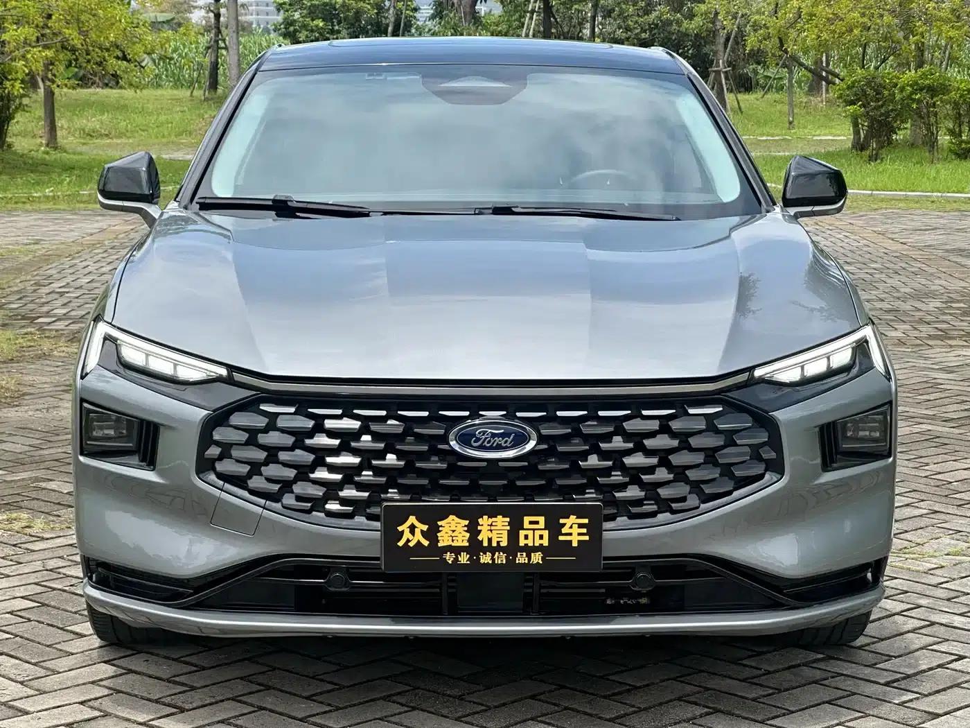 2023 Ford Mondeo EcoBoost 245 Luxury — миниатюра 2