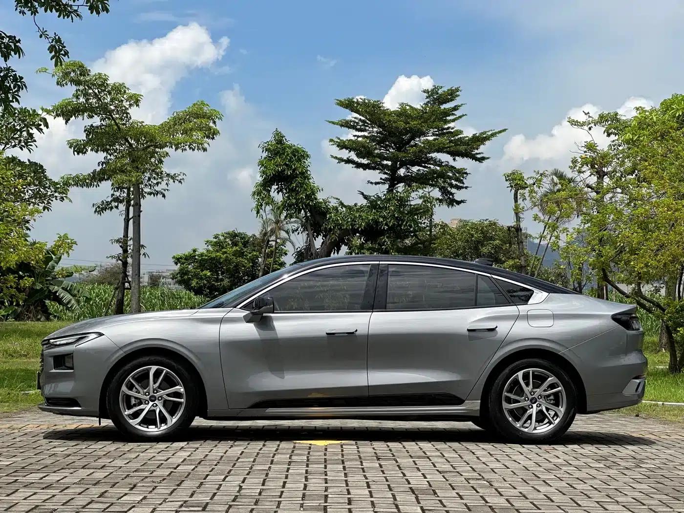 2023 Ford Mondeo EcoBoost 245 Luxury — миниатюра 15