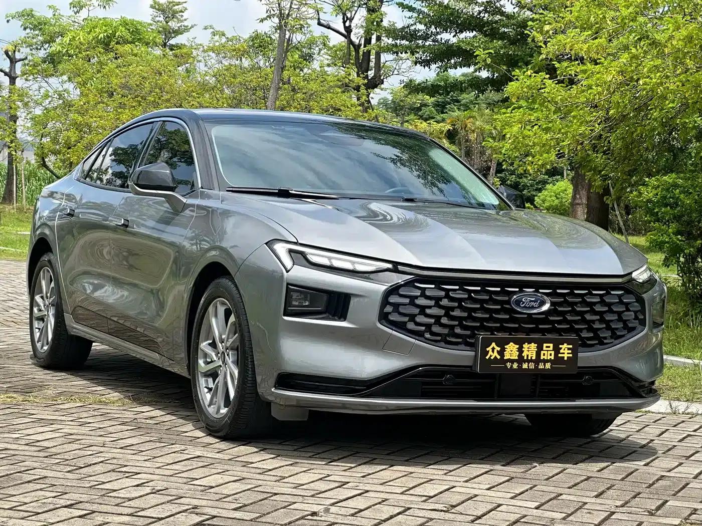 2023 Ford Mondeo EcoBoost 245 Luxury — миниатюра 3