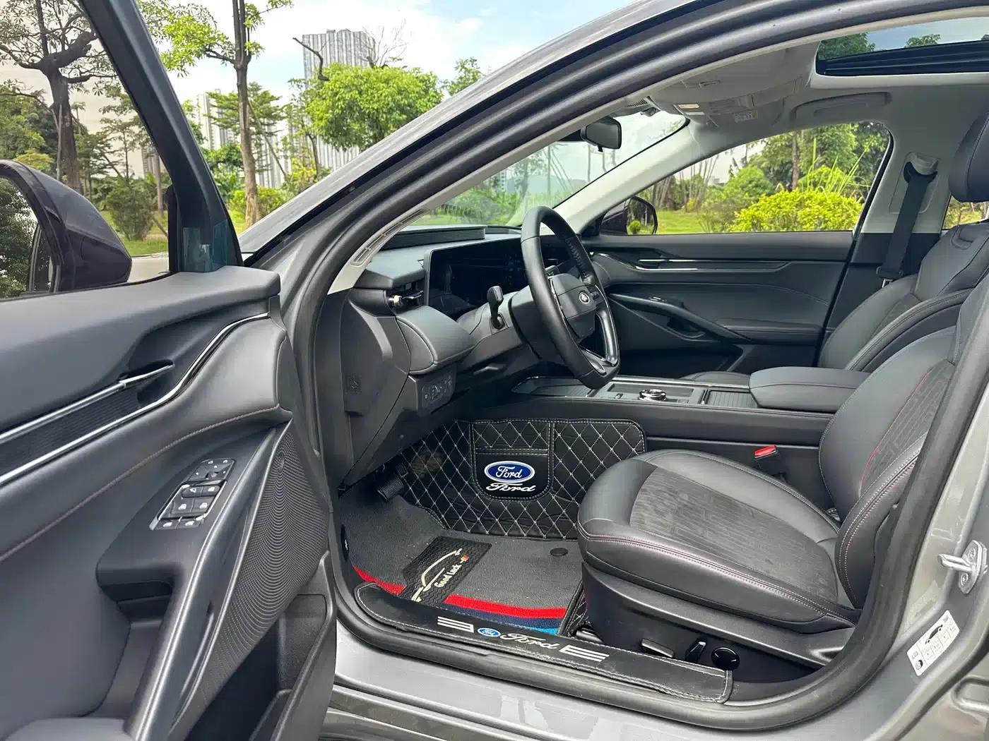 2023 Ford Mondeo EcoBoost 245 Luxury — миниатюра 4