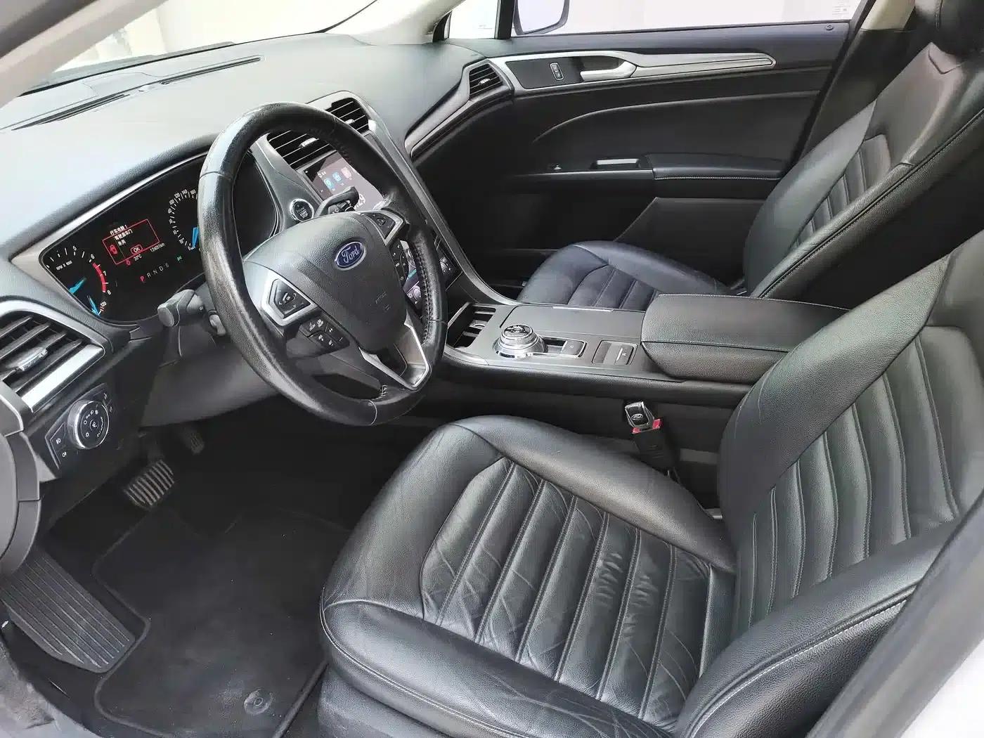 2017 Ford Mondeo EcoBoost 200 Fashion Edition — миниатюра 15
