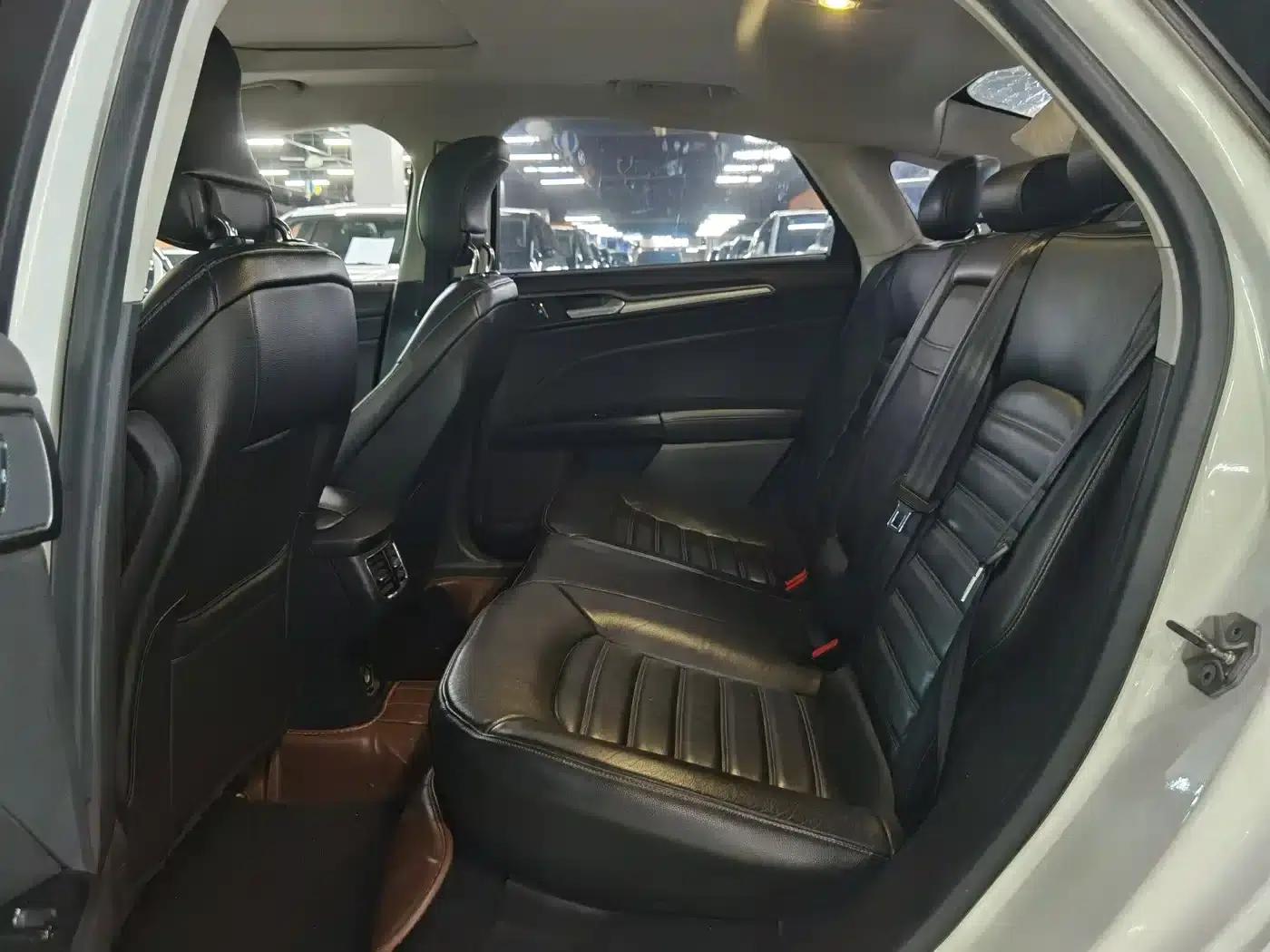 2013 Ford Mondeo 1.5L GTDi180 Fashion Edition — миниатюра 6