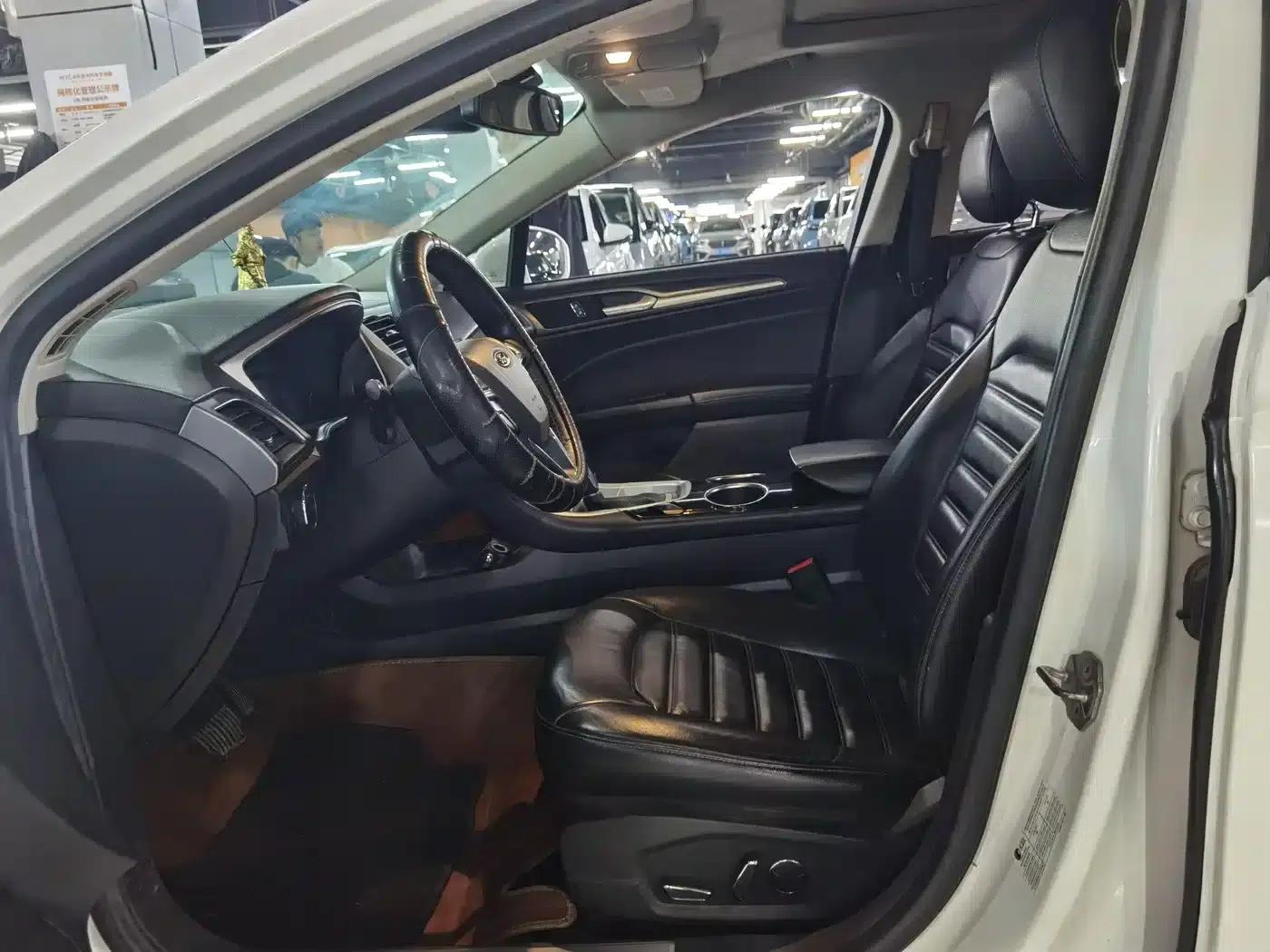 2013 Ford Mondeo 1.5L GTDi180 Fashion Edition — миниатюра 7