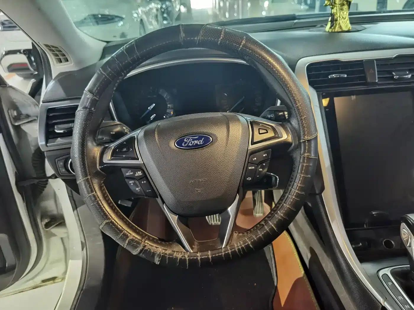 2013 Ford Mondeo 1.5L GTDi180 Fashion Edition — миниатюра 9
