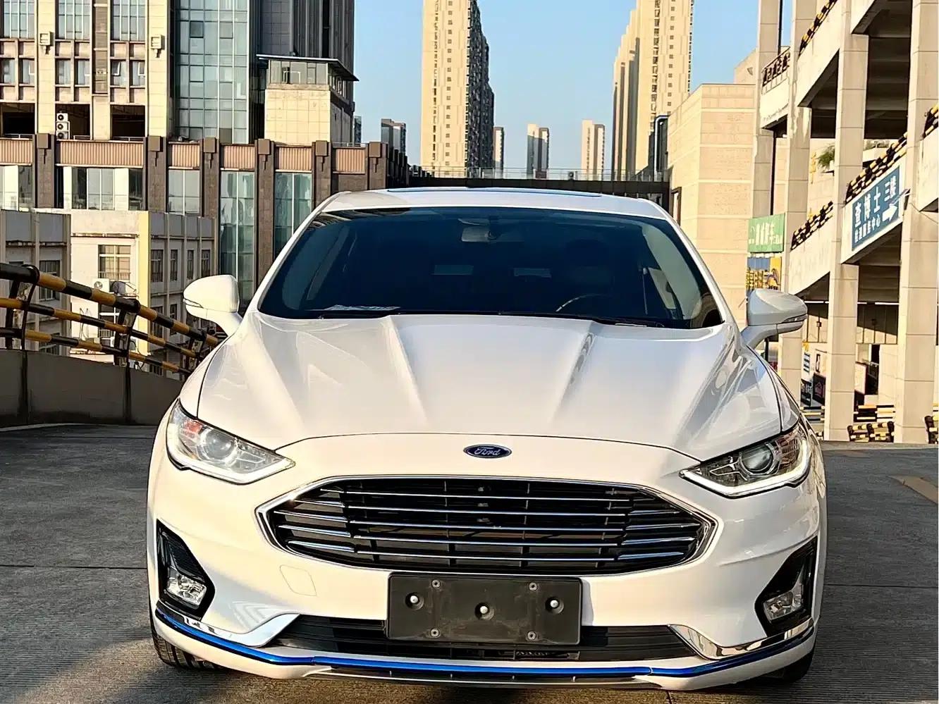 2018 Ford Mondeo EcoBoost 180 Intelligent Fashion Edition (China VI Emission Standard) — миниатюра 2