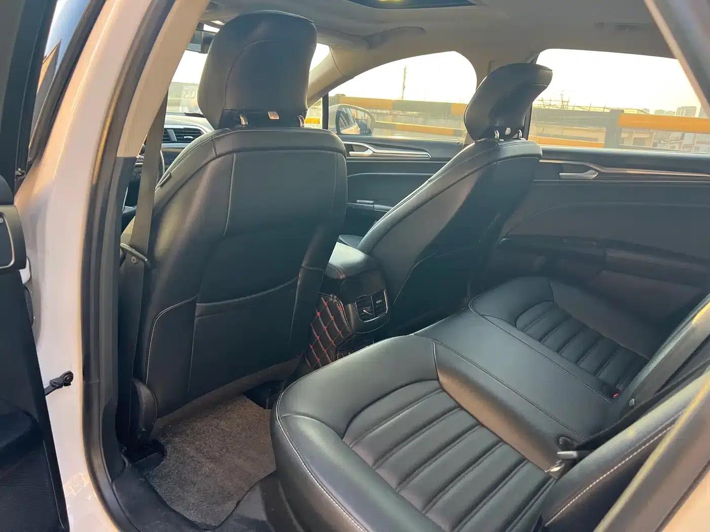 2018 Ford Mondeo EcoBoost 180 Intelligent Fashion Edition (China VI Emission Standard) — миниатюра 10