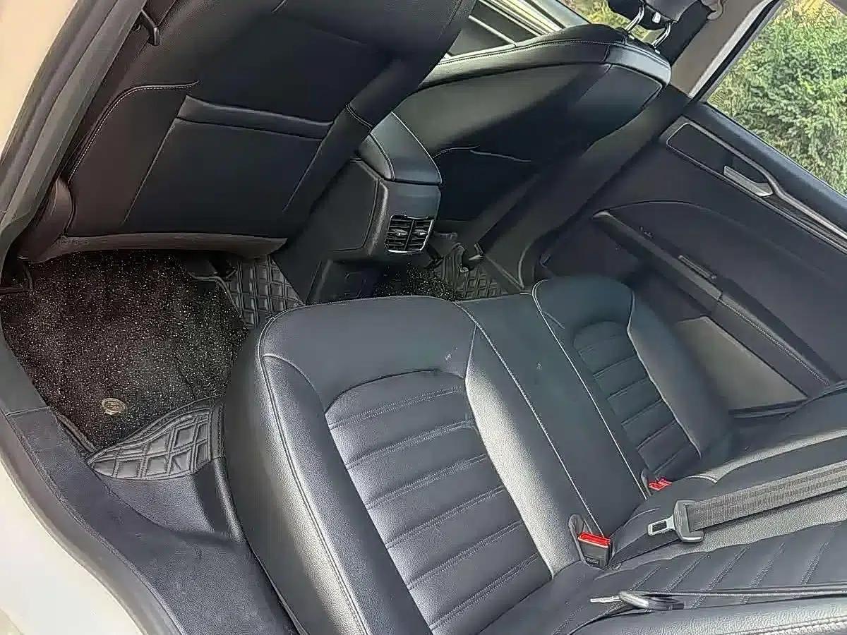 2020 Ford Mondeo EcoBoost 180 Fashion Edition — миниатюра 4