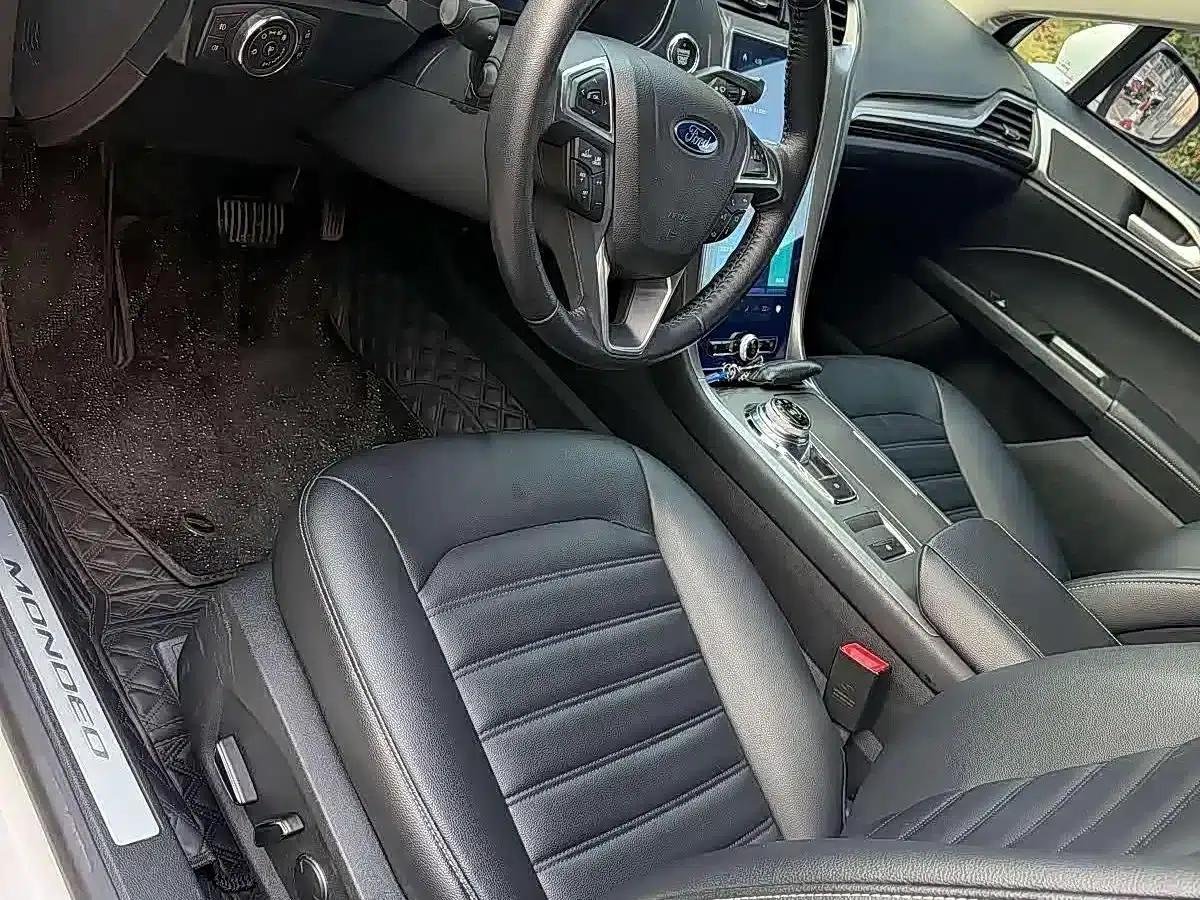 2020 Ford Mondeo EcoBoost 180 Fashion Edition — миниатюра 5