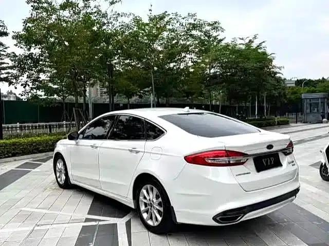 2017 Ford Mondeo EcoBoost 180 Fashion Edition — миниатюра 7