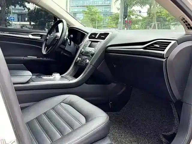 2017 Ford Mondeo EcoBoost 180 Fashion Edition — миниатюра 8