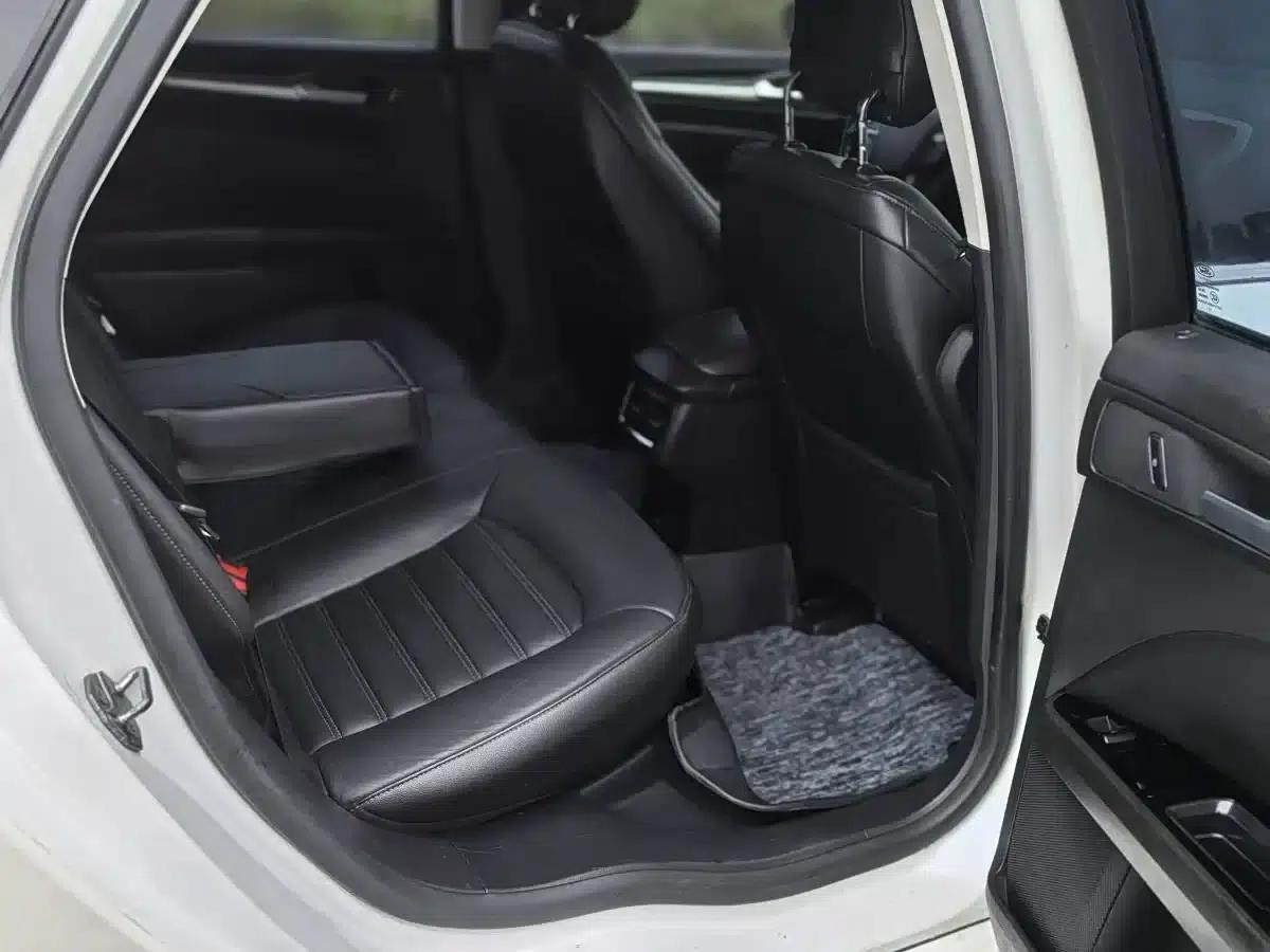2013 Ford Mondeo 1.5L GTDi180 Fashion Edition — миниатюра 8