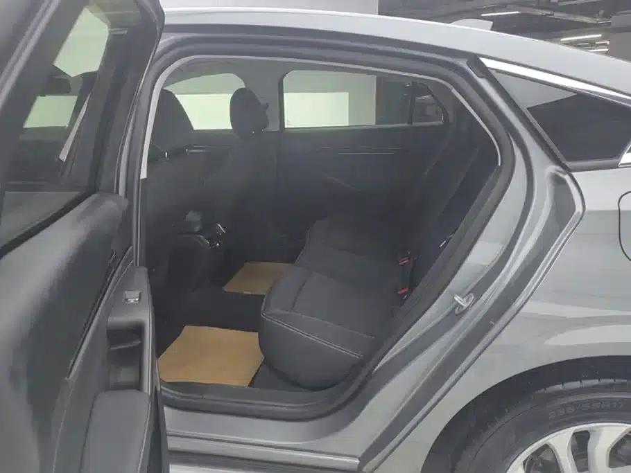 2022 Ford Mondeo EcoBoost 245 Fashion Edition — миниатюра 11