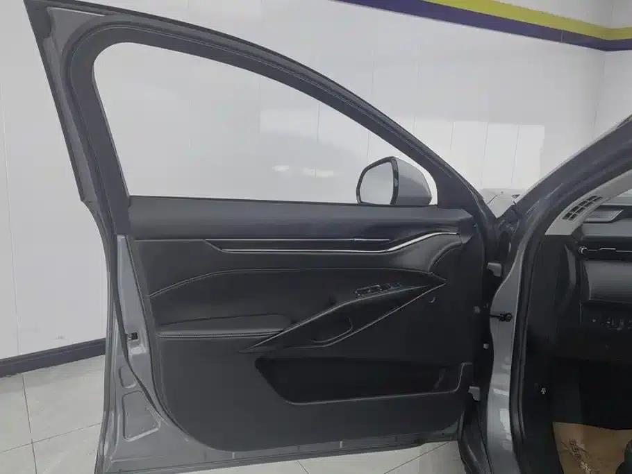 2022 Ford Mondeo EcoBoost 245 Fashion Edition — миниатюра 7