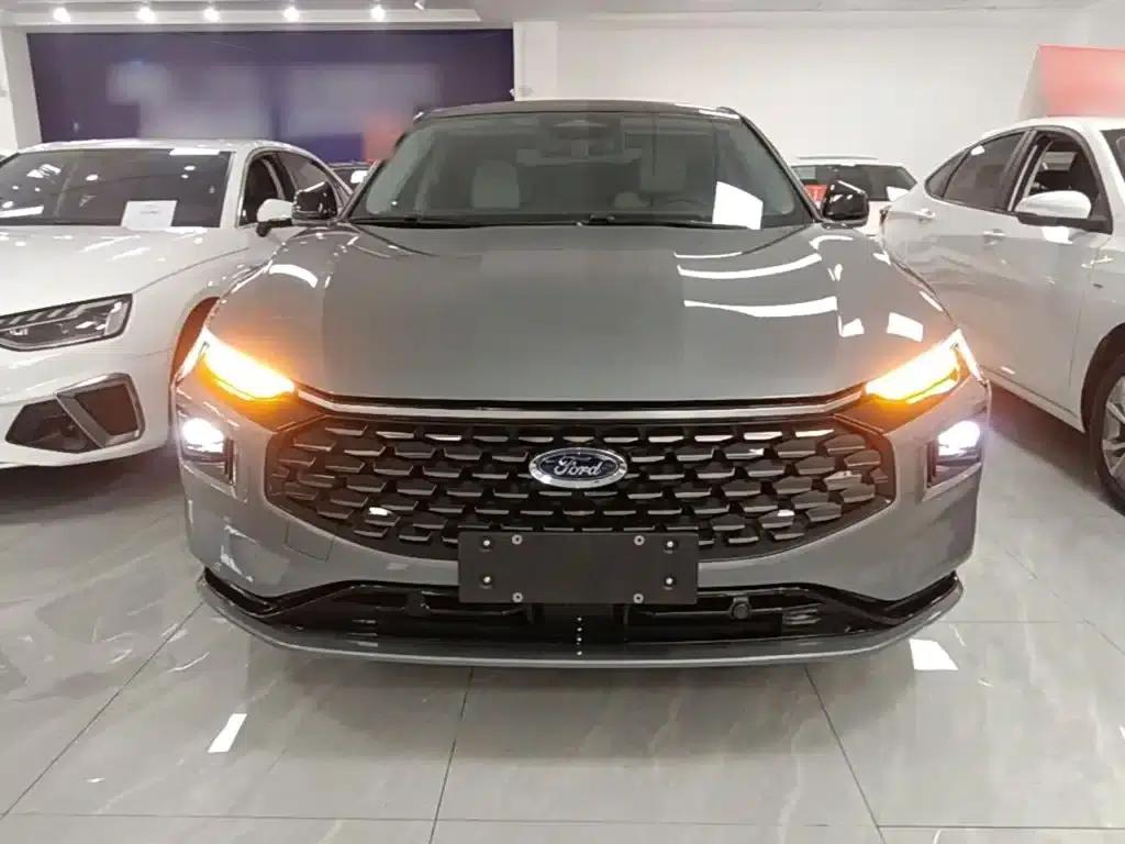 2022 Ford Mondeo Facelift EcoBoost 245 Luxury — миниатюра 3
