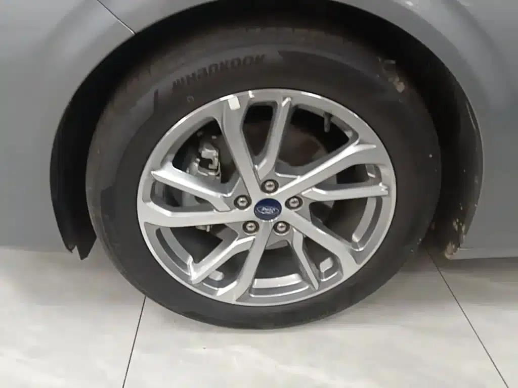 2022 Ford Mondeo Facelift EcoBoost 245 Luxury — миниатюра 23