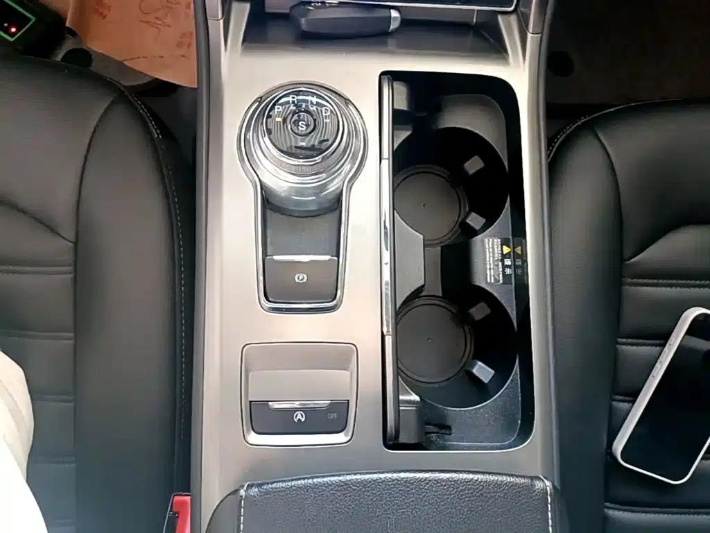 2020 Ford Mondeo EcoBoost 180 Fashion Edition — миниатюра 14
