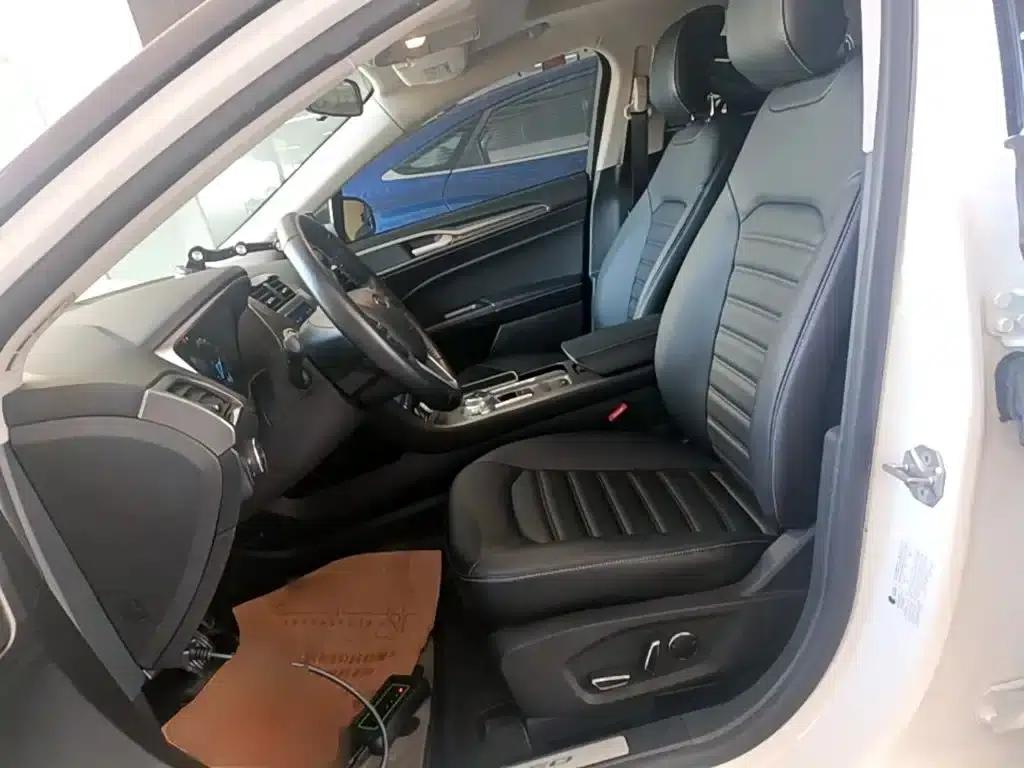2020 Ford Mondeo EcoBoost 180 Fashion Edition — миниатюра 15