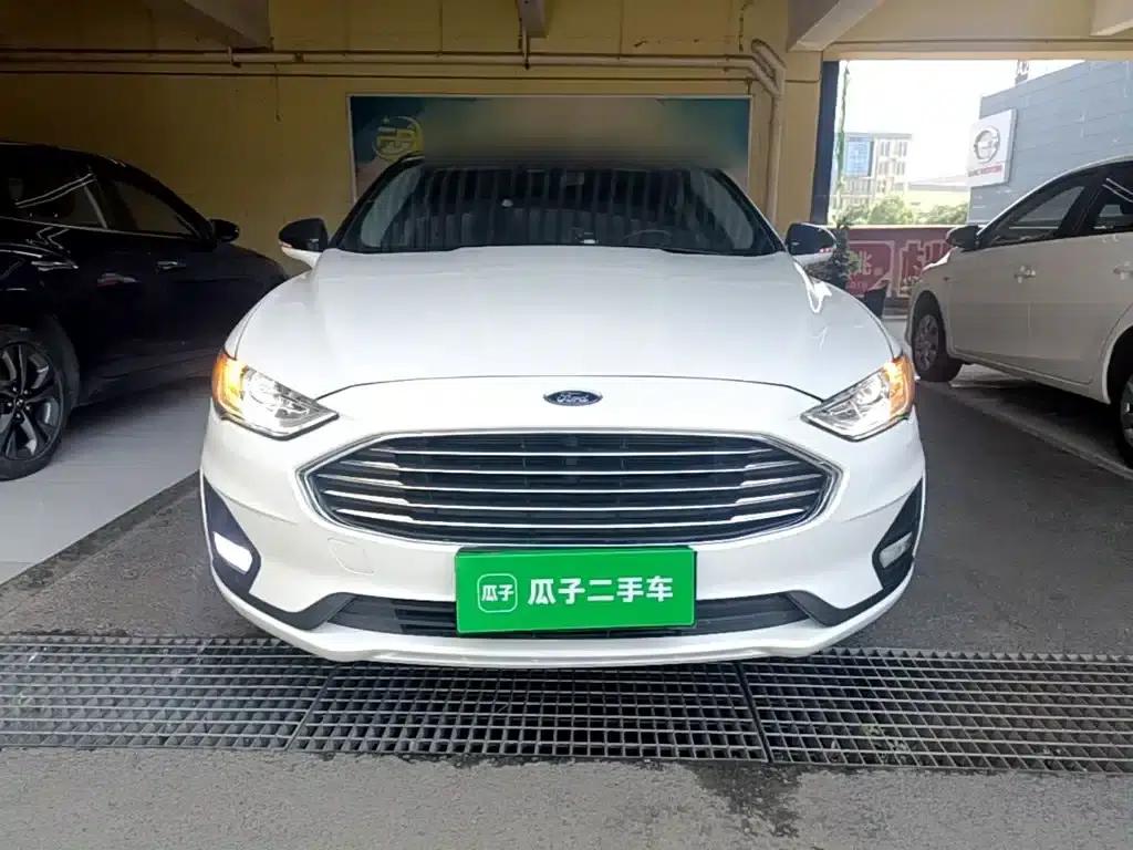 2020 Ford Mondeo EcoBoost 180 Fashion Edition — миниатюра 3