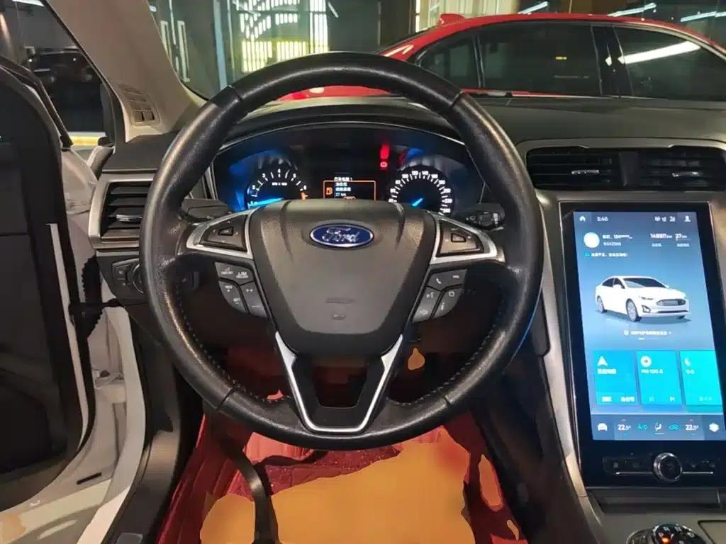 2020 Ford Mondeo EcoBoost 200 Fashion Edition — миниатюра 11