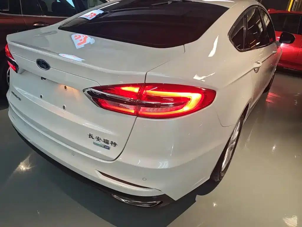 2020 Ford Mondeo EcoBoost 200 Fashion Edition — миниатюра 8