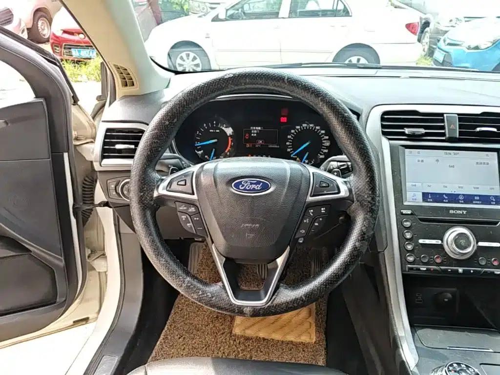 2017 Ford Mondeo EcoBoost 180 Fashion Edition — миниатюра 11