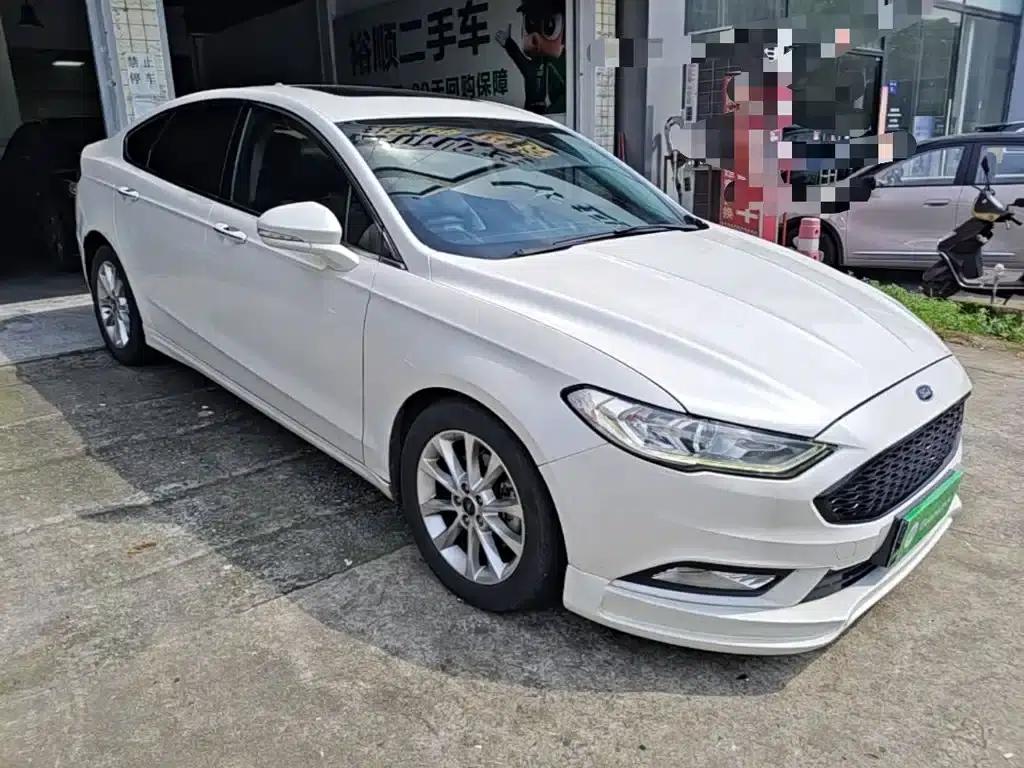 2017 Ford Mondeo EcoBoost 180 Fashion Edition — миниатюра 4