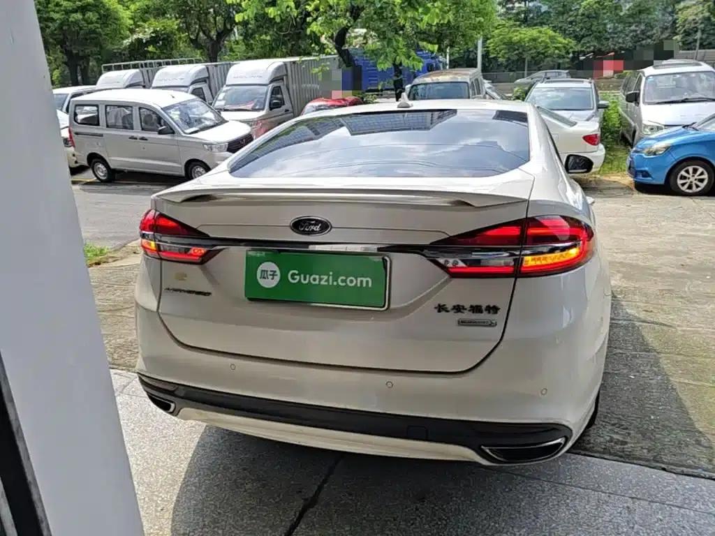 2017 Ford Mondeo EcoBoost 180 Fashion Edition — миниатюра 6