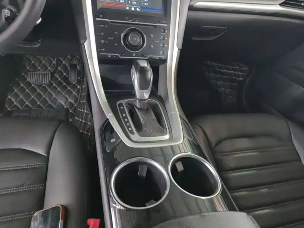 2013 Ford Mondeo 1.5L GTDi180 Fashion Edition — миниатюра 14
