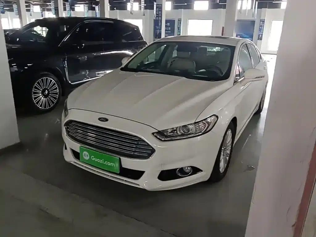 2013 Ford Mondeo 2.0L GTDi200 Fashion Edition — миниатюра 2