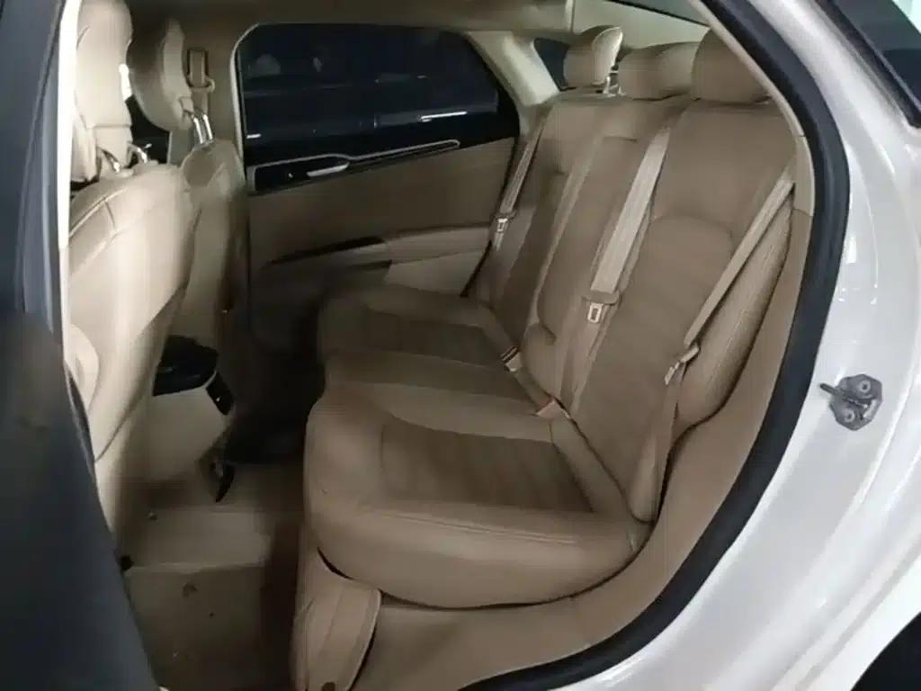 2013 Ford Mondeo 2.0L GTDi200 Fashion Edition — миниатюра 17