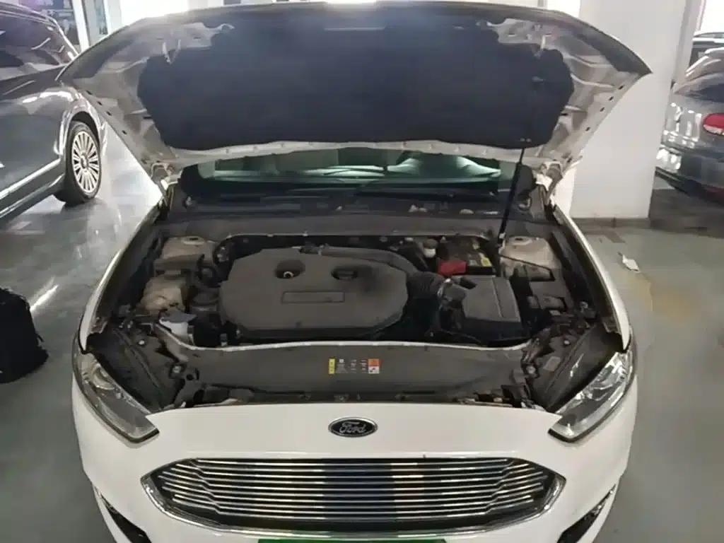2013 Ford Mondeo 2.0L GTDi200 Fashion Edition — миниатюра 20