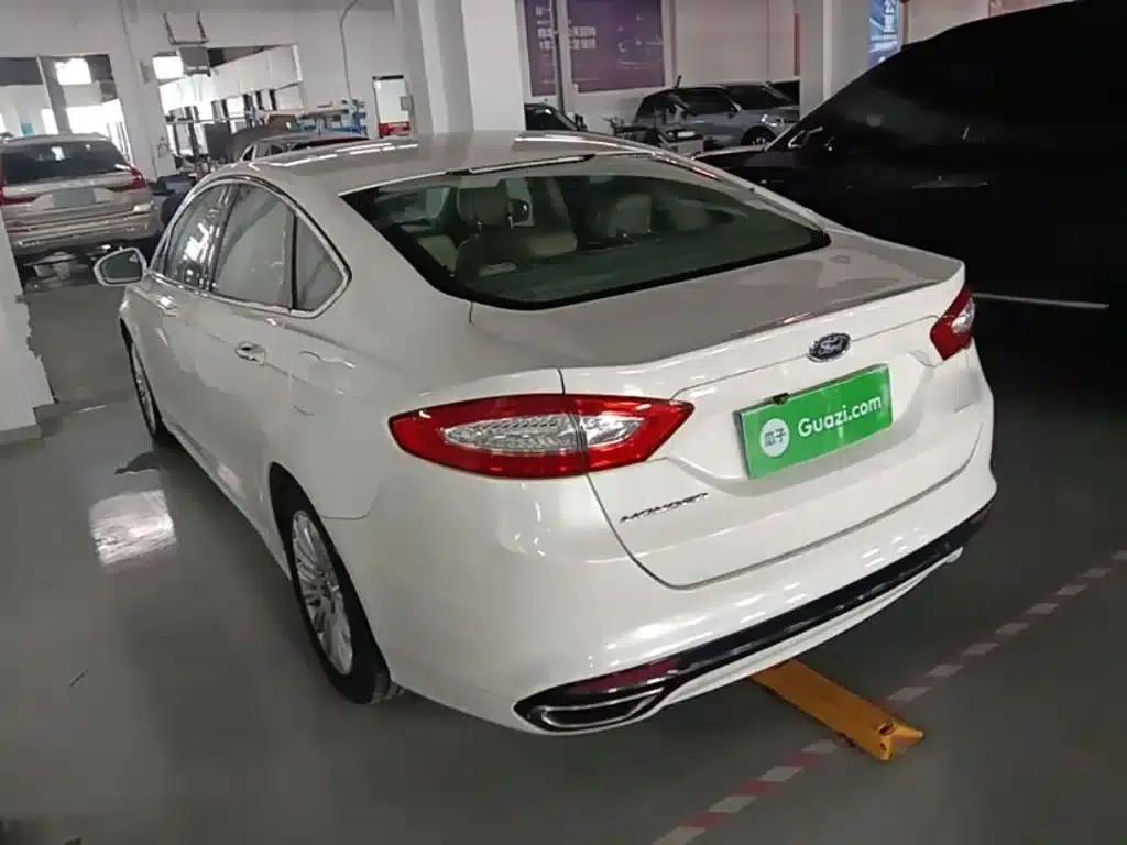 2013 Ford Mondeo 2.0L GTDi200 Fashion Edition — миниатюра 5